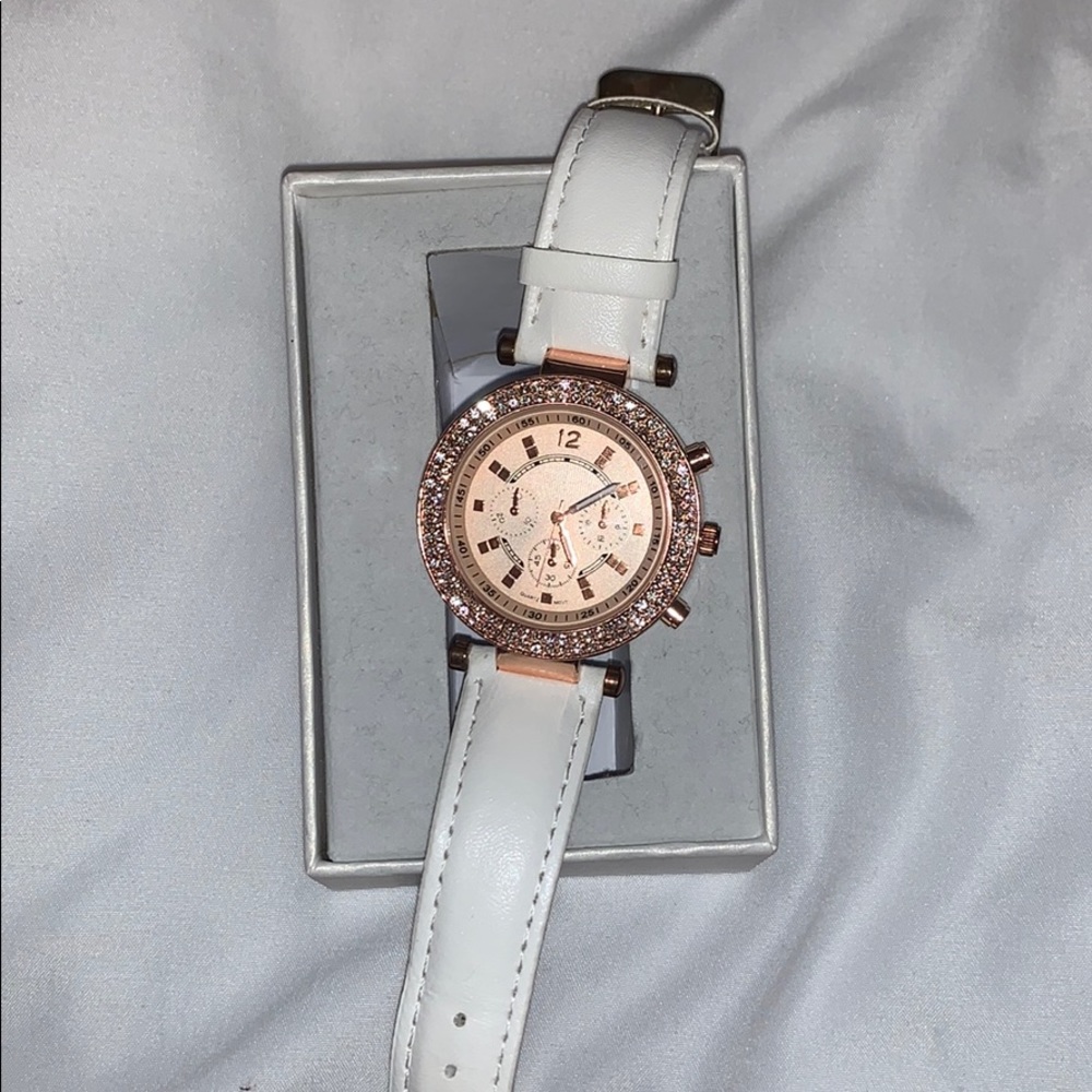 Quartz movt Watch